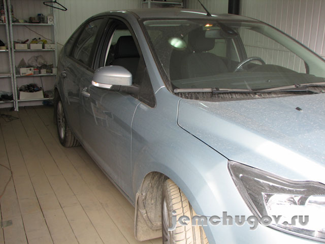 Установка камеры заднего вида на Ford Focus 2010